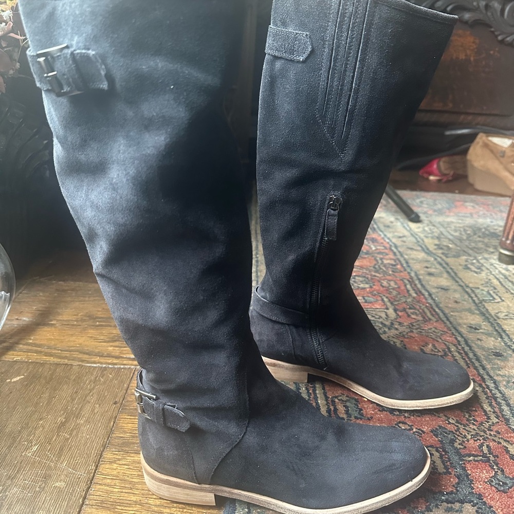 Italian Garnet Hill Black Suede Boots. Size: 8
